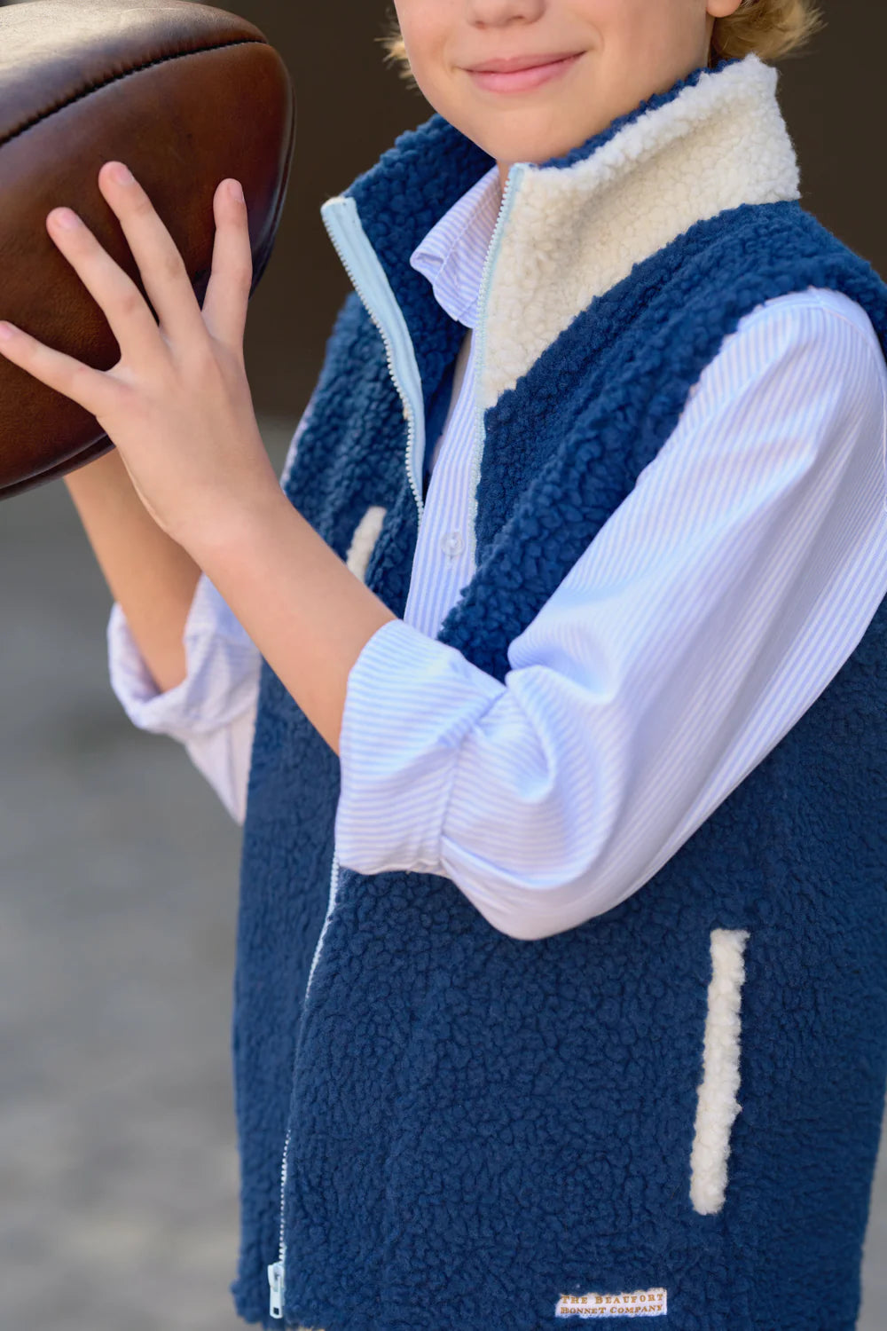 Van Camp Vest in Nantucket Navy
