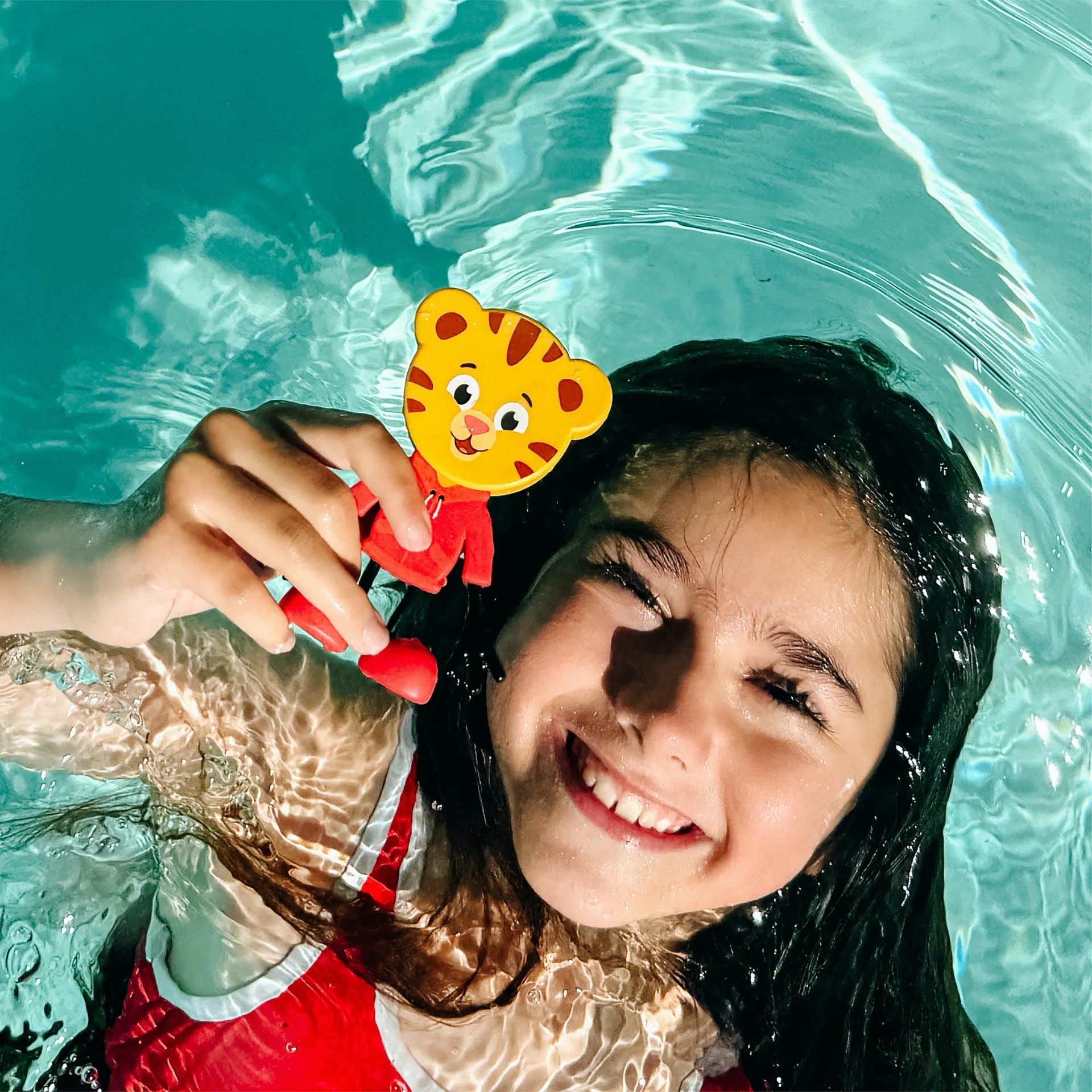 Daniel Tiger Glo Pal Character