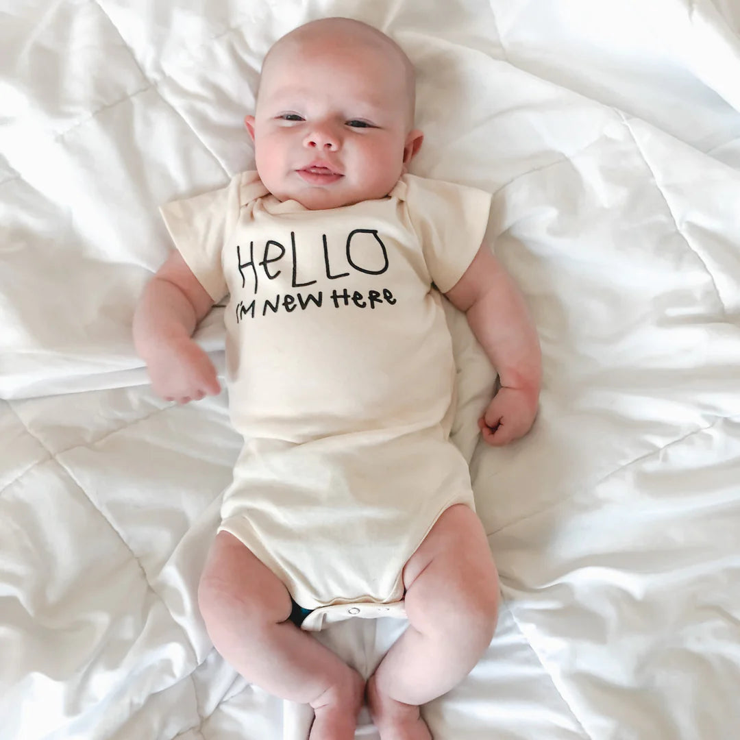 Hello Im New Here Organic Cotton Bodysuit | Short Sleeve