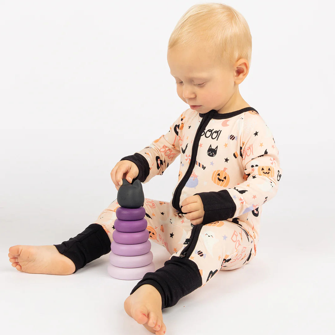 Silicone Halloween Stacking Cats Play Set