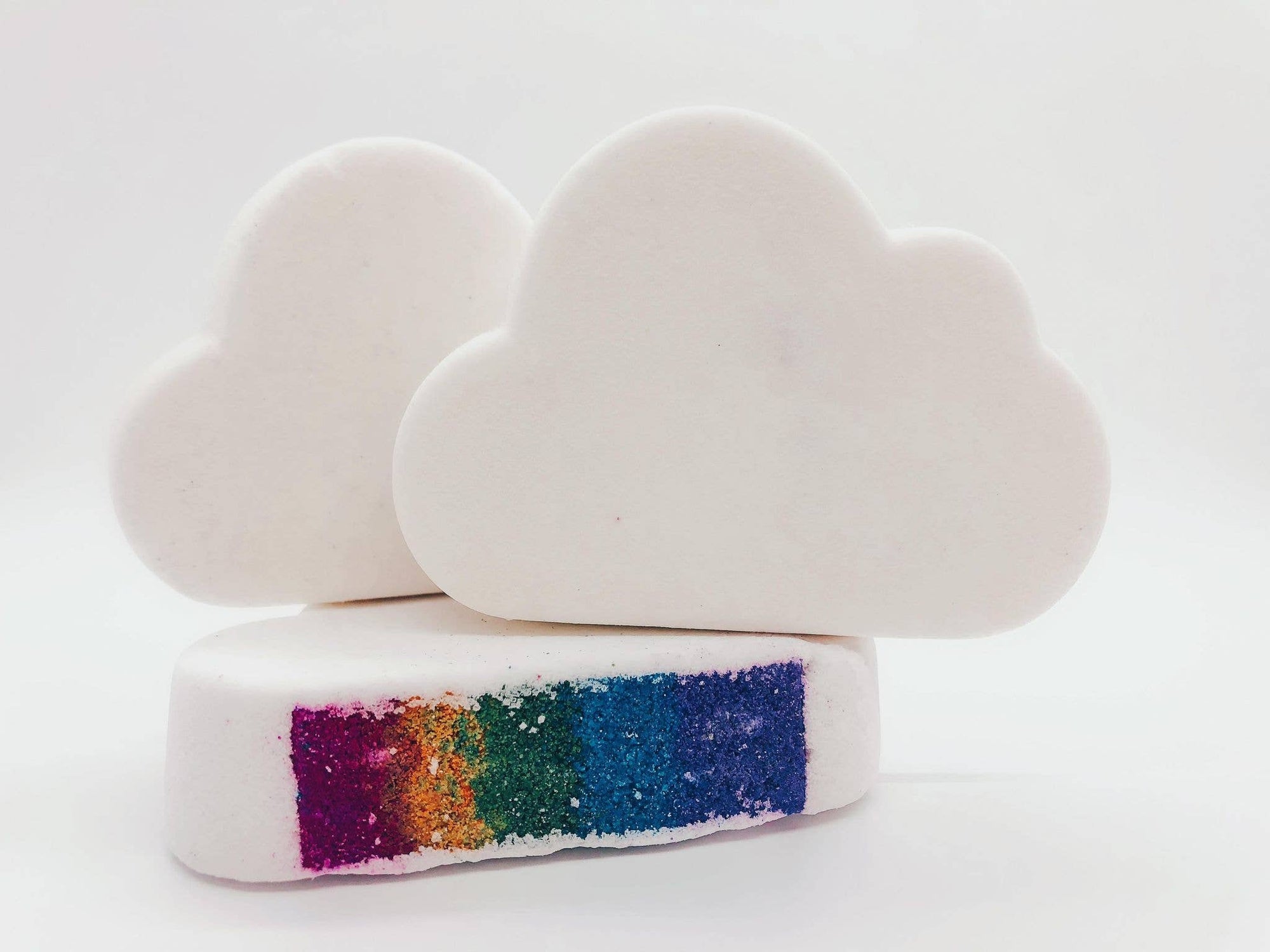 Cloud Bubble Bath Bomb - Surprise Rainbow