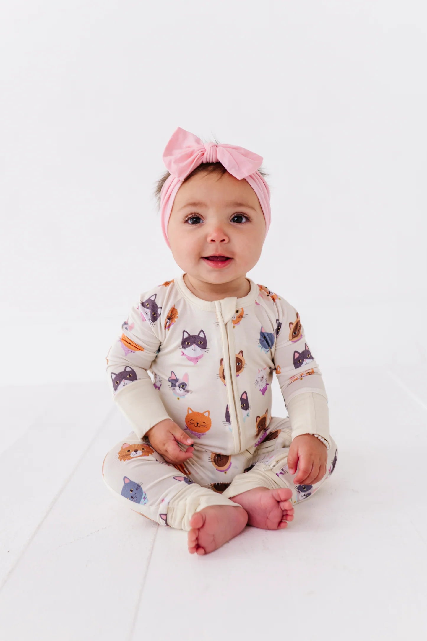 Just Kitten Around Convertible Footie