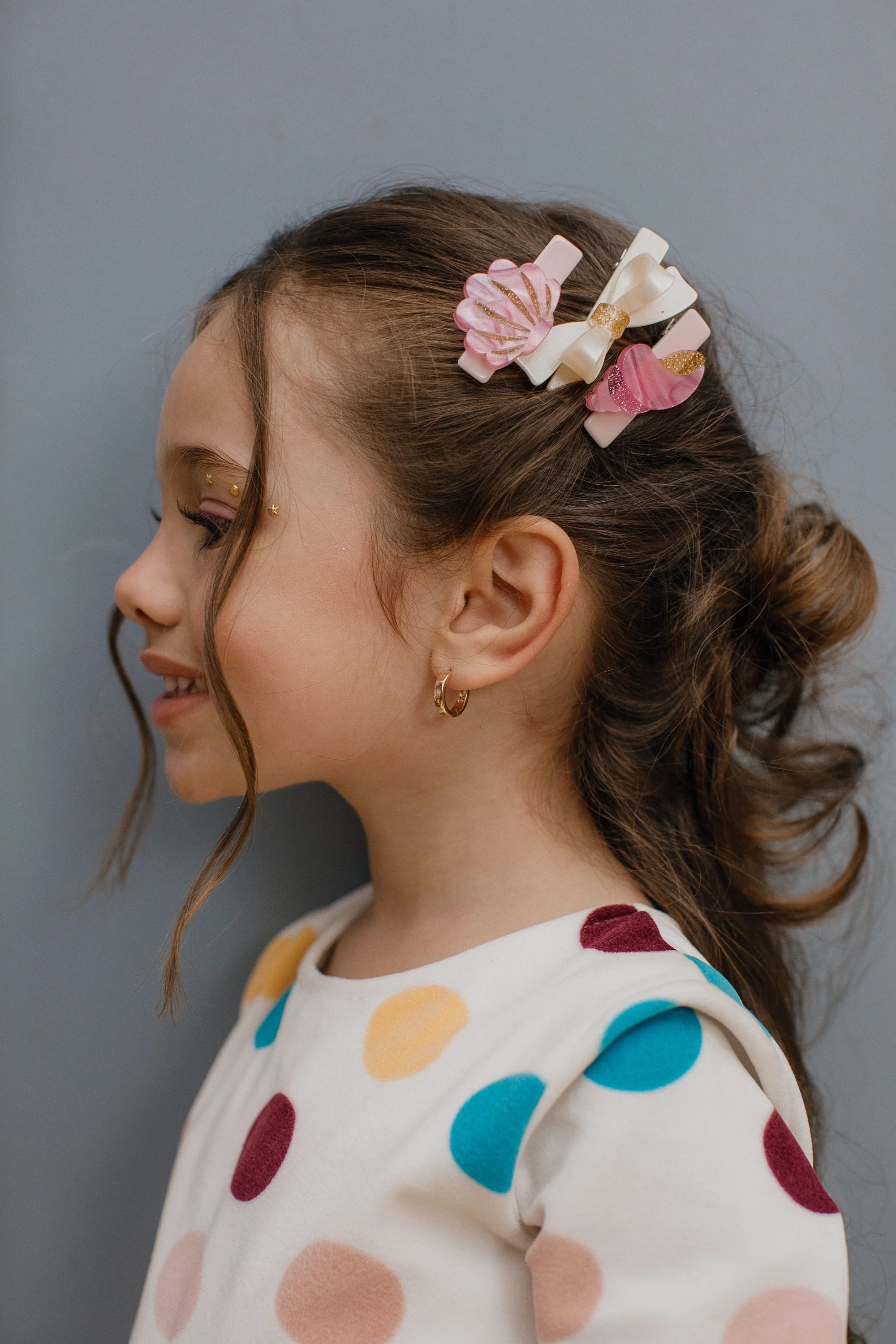 Seashell and Bow Pink Pearlized Hair Clips