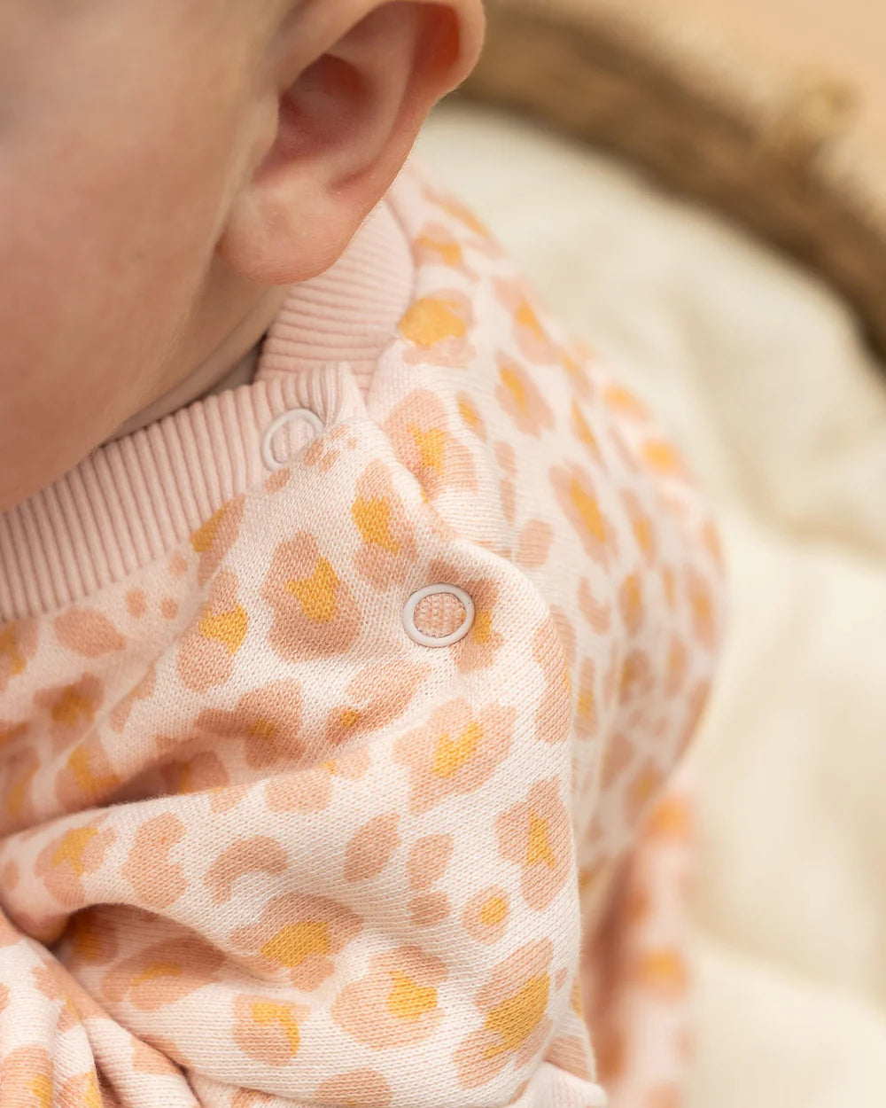 Leopard Baby Sweatshirt & Jogger Set (Organic Cotton)