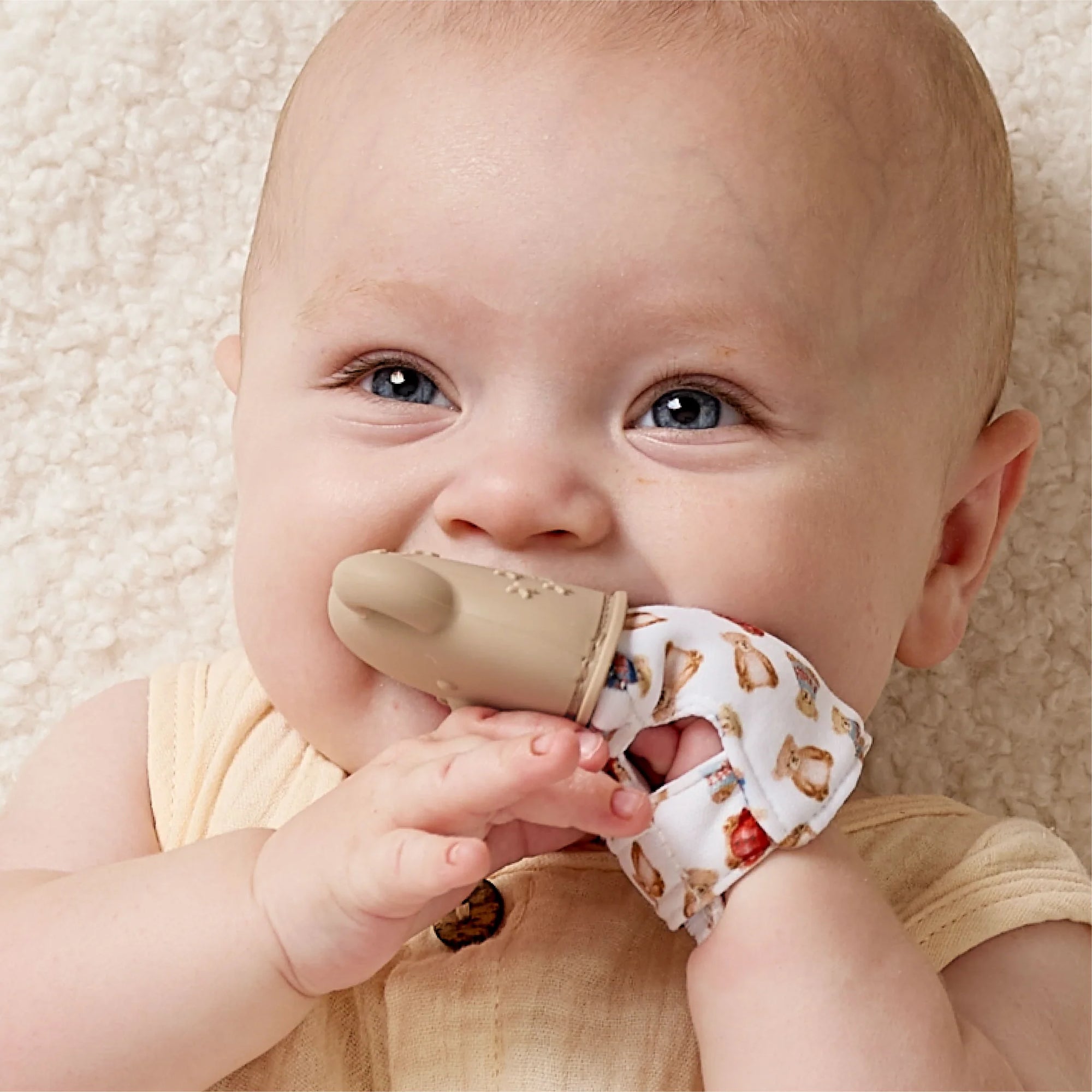 Classic Bear Itzy Mitt® Teething Mittens