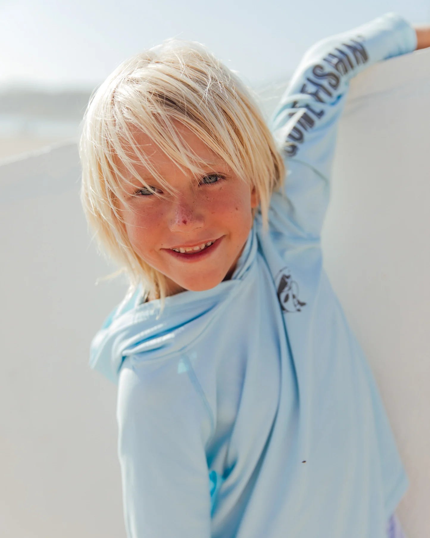 Fishin' Reel Deal Tech Hoody | Crystal Blue