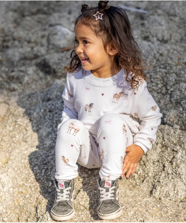 Ava Horse Hacci Set | Ivory