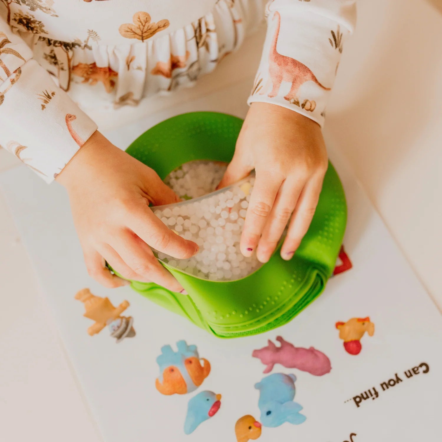 Farm Peekaboo Sensory Bag